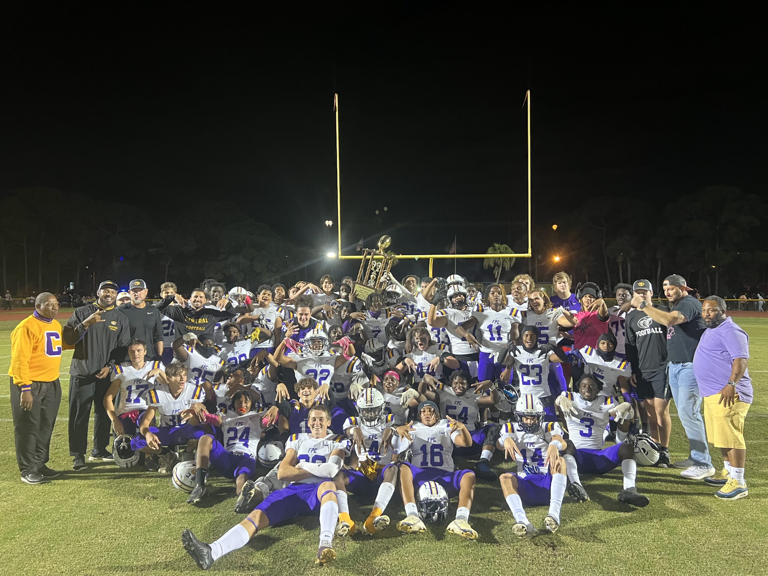 Defense matters: Fort Pierce Central’s fourth-quarter pick seals 19-18 win over Fort Pierce Westwood