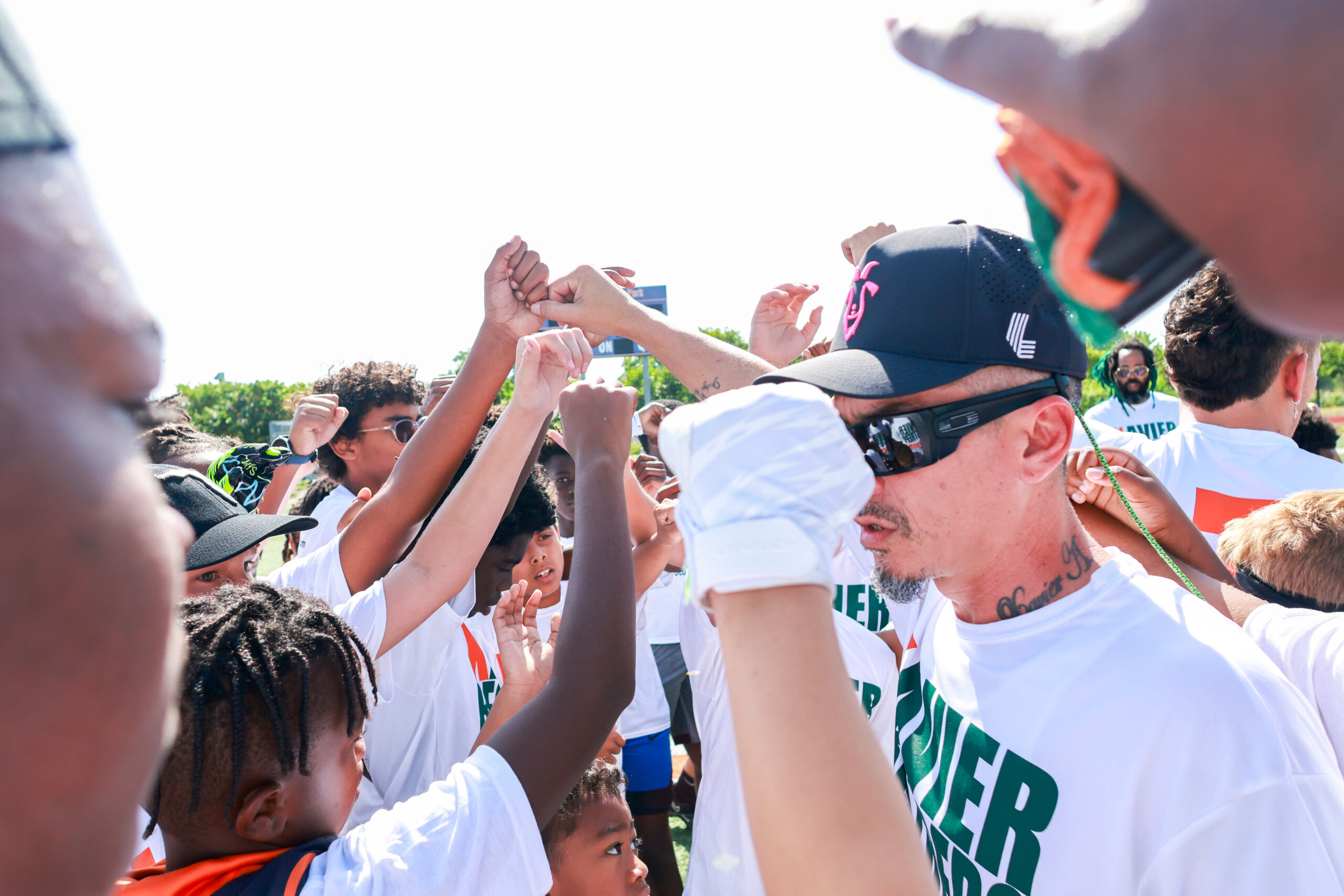 Miami star receiver gives back to community with Youth Football Camp