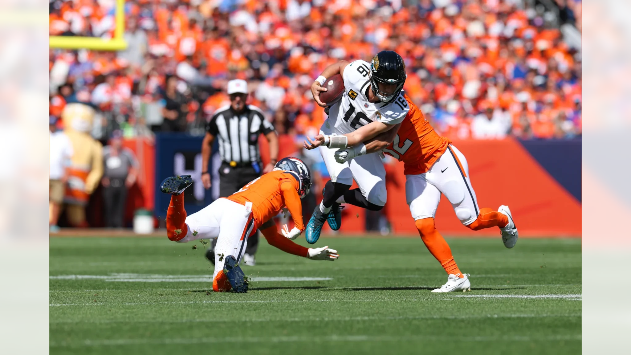 Jaguars’ Missed Opportunities Prove Costly in Loss to Denver