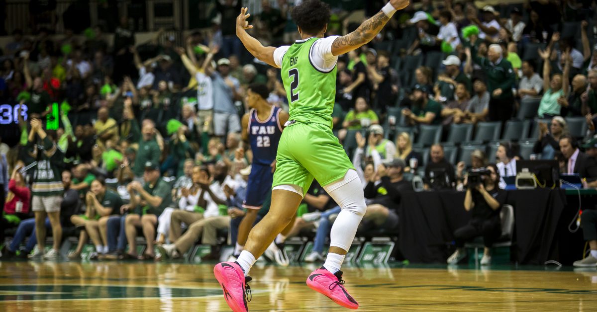 Pompey_Jan25_USFvsFAU_0658